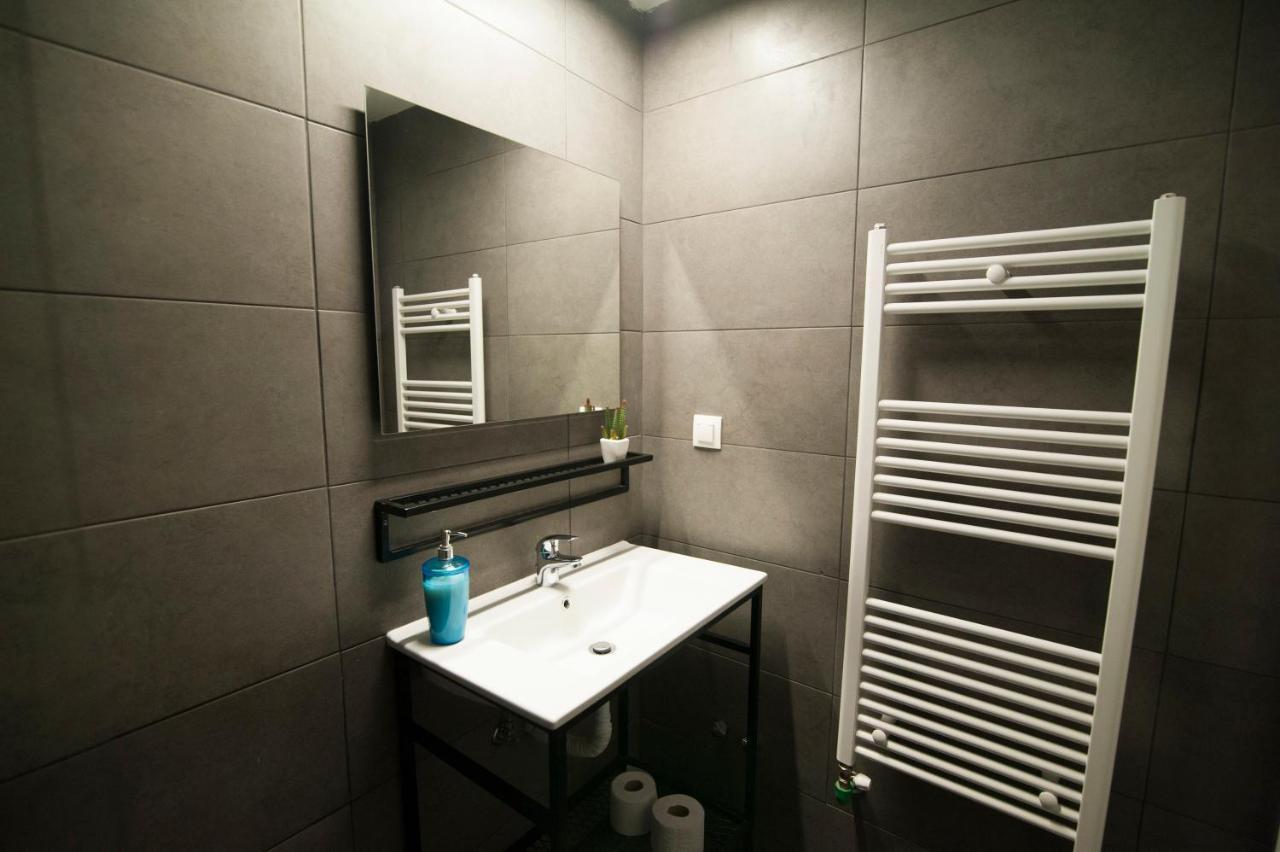 Mazi Rooms Venizelou Thessaloniki Buitenkant foto